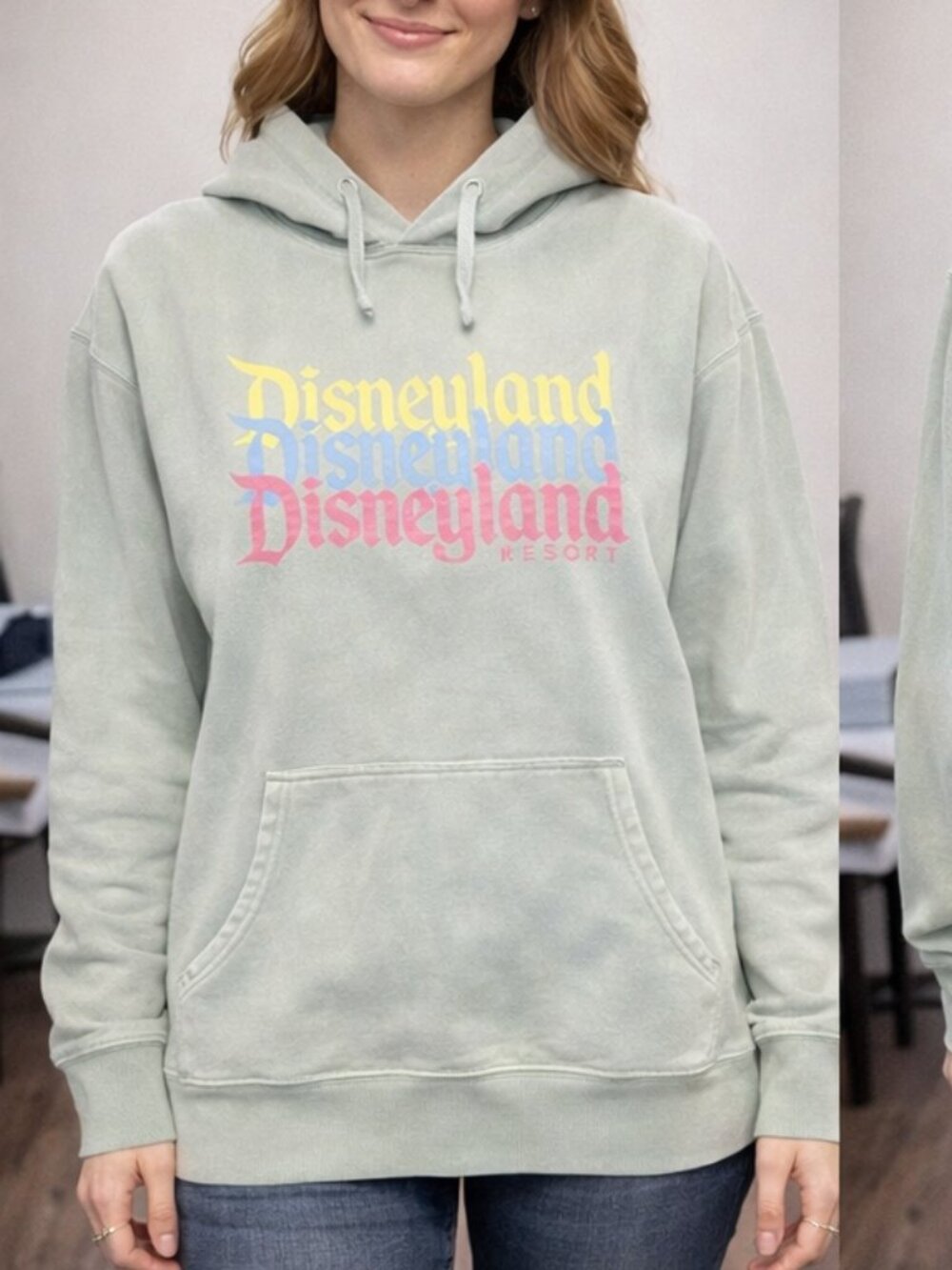 Disneyland Graphic Hoodie Size M – Mint Green